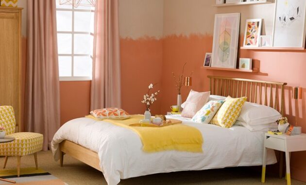 How to decorate bedroom walls cheap