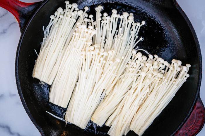 How to Cook Enoki Mushrooms Chinese Style A Practical Guide