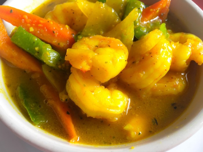 How to Cook Curry Shrimp Jamaican Style